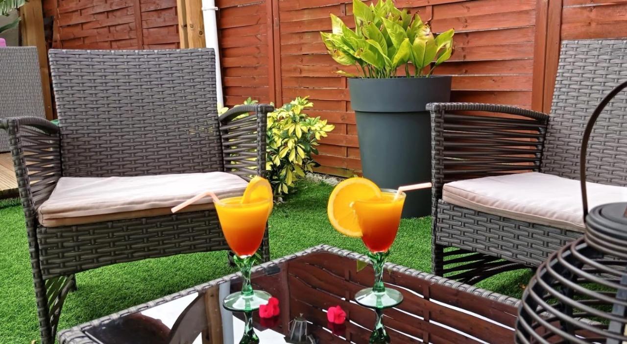 Apartament Fleur De Passion Saint-André Zewnętrze zdjęcie